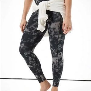 The Everything Pocket Legging- Size Large Long